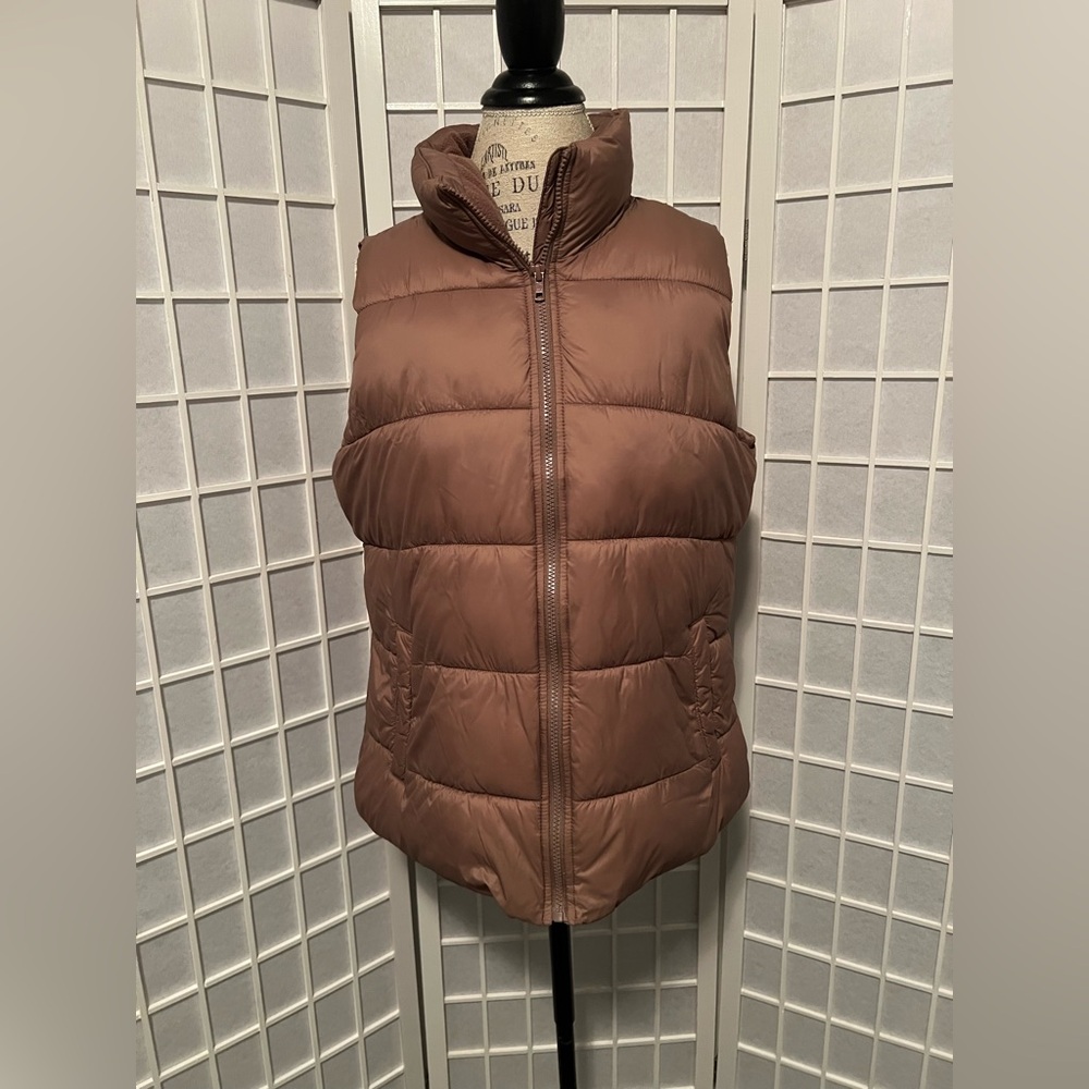 Old Navy Brown Puffer Vest